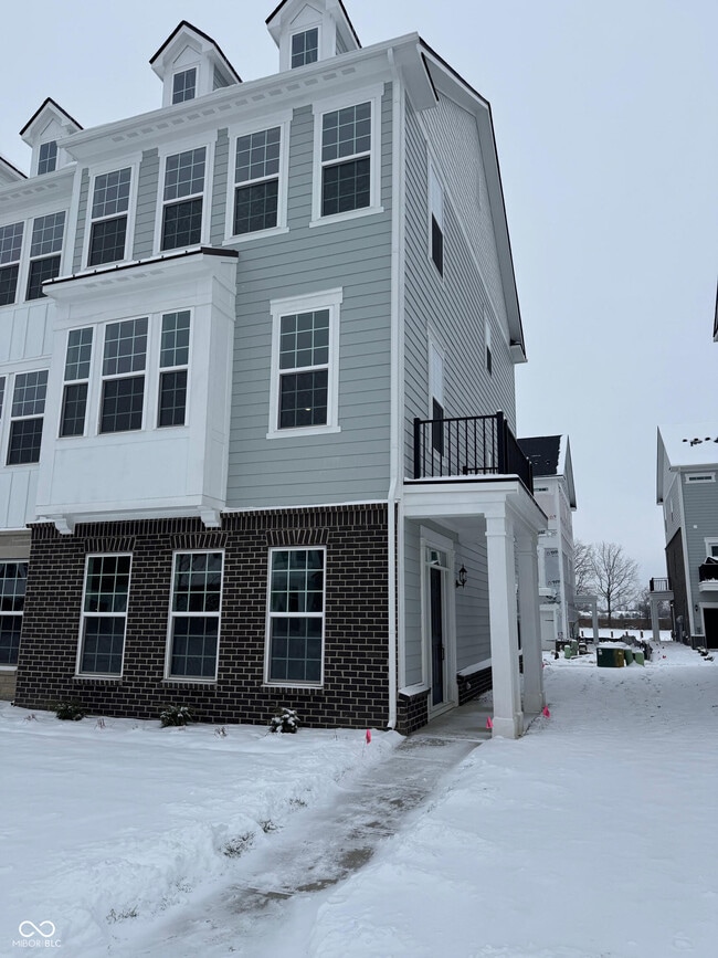 property at 14555 Elsmere Ln