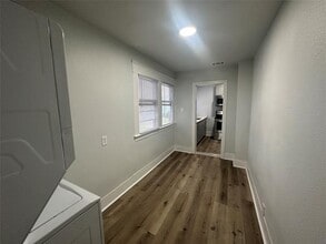 819 N Marsalis Ave in Dallas, TX - Building Photo - Building Photo