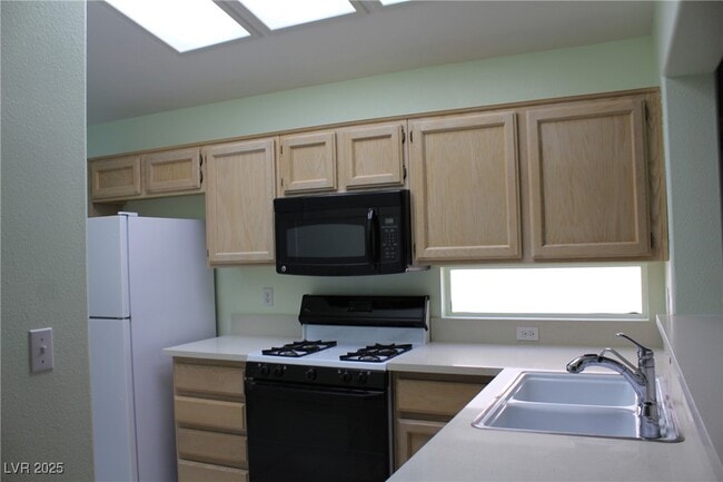 property at 2101 Poppywood Ave