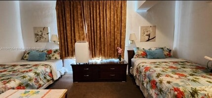 6345 Collins Ave in Miami Beach, FL - Building Photo - Building Photo