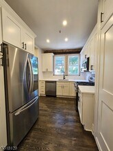 30 The Crescent in Montclair, NJ - Building Photo - Building Photo