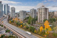 Brentlawn Towers II in Burnaby, BC - Building Photo - Building Photo