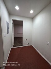 1863 17th St in Springfield, OR - Foto de edificio - Building Photo