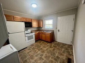 114 Calhoun St in Clemson, SC - Building Photo - Building Photo