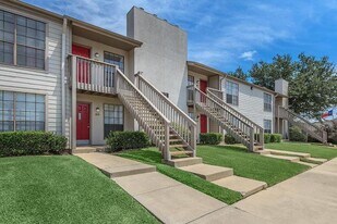 The Bluffs Apartments