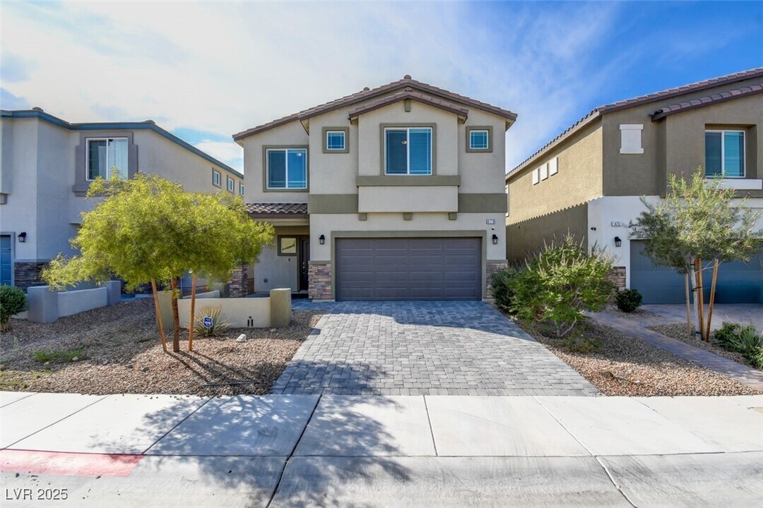 479 Via Renata in Henderson, NV - Building Photo