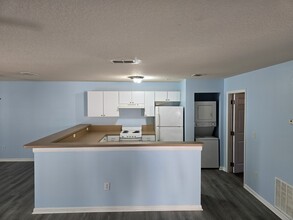 11315 SW 95th Cir, Unit 8 in Ocala, FL - Foto de edificio - Building Photo