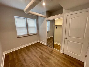 5010 N Springfield Ave in Chicago, IL - Building Photo - Building Photo