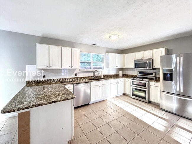 4350 Sentinel Pl in Kennesaw, GA - Foto de edificio - Building Photo