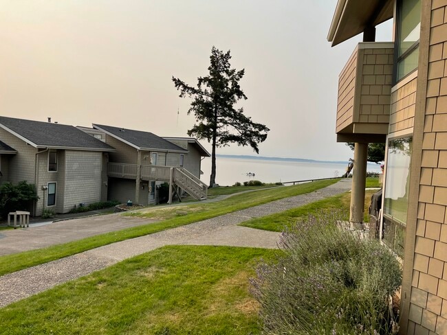 property at 802 Old Beach Rd