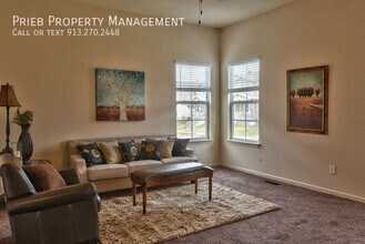 267 N Ferrel St in Olathe, KS - Building Photo - Building Photo