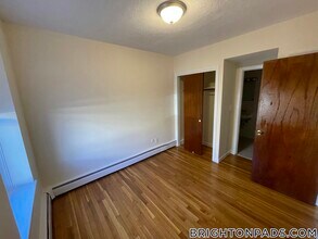 164 N Beacon St in Boston, MA - Building Photo - Building Photo