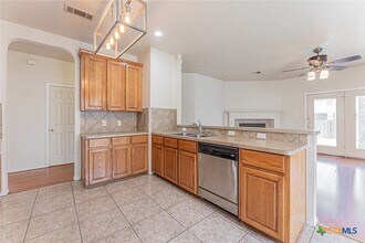 514 Prospector Trl in Harker Heights, TX - Building Photo - Building Photo