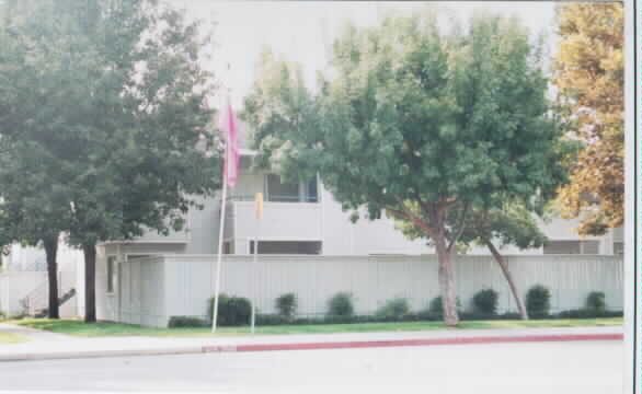 Oban Student Apartments in Riverside, CA - Foto de edificio - Building Photo