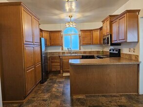 129 W Court St in Weiser, ID - Foto de edificio - Building Photo