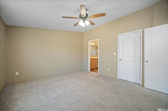 5185 Buffalo Dr in Silver Springs, NV - Building Photo - Building Photo
