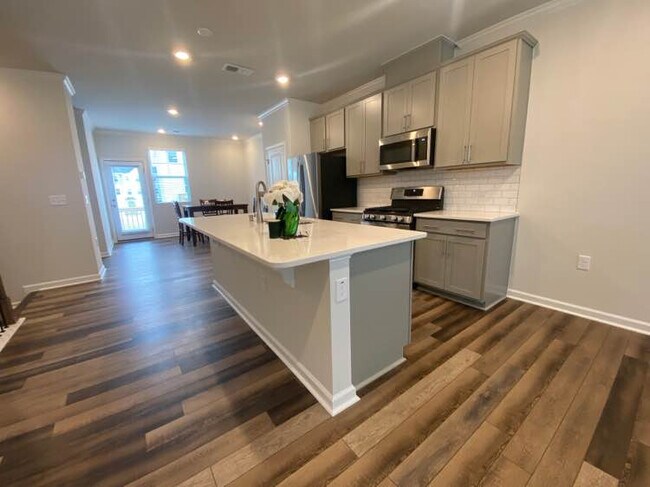 2529 Kasota Ln in Raleigh, NC - Building Photo - Building Photo