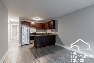 1435 N Dearborn St, Unit B4 in Chicago, IL - Building Photo