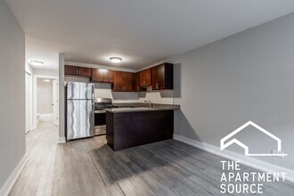 1435 N Dearborn St, Unit A2 in Chicago, IL - Foto de edificio - Building Photo