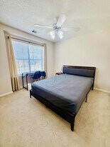 19 Avocet Way in Savannah, GA - Building Photo