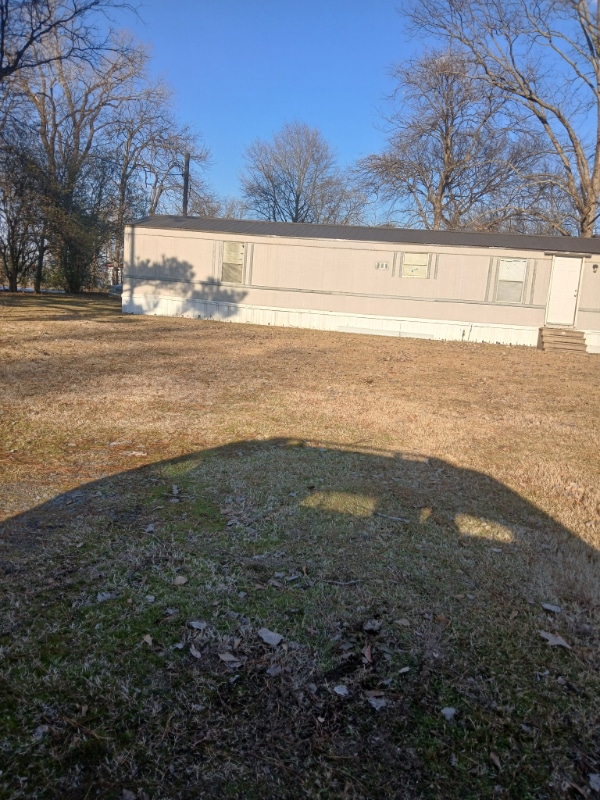 property at 203 Pawpaw St