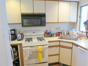 34 Union St, Unit 1 in Cambridge, MA - Building Photo - Building Photo