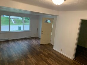 125 Walters St in Muscatine, IA - Building Photo - Building Photo