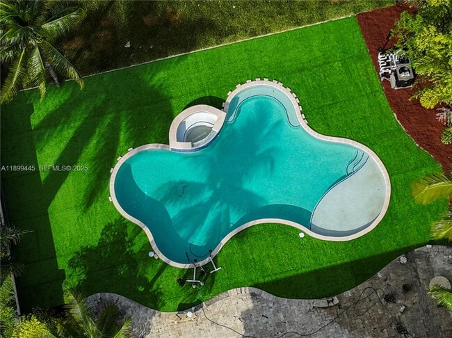 property at 112 NW 14th Way