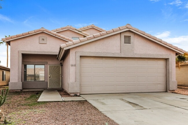 property at 10641 W Piccadilly Rd