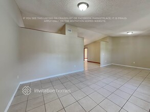 13551 SW 178th St in Miami, FL - Foto de edificio - Building Photo