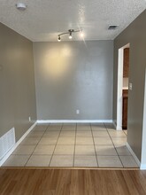 8415 Camden St in Tampa, FL - Building Photo - Building Photo