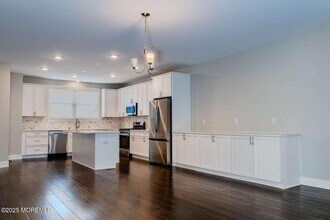 3 Raritan Ave in Keyport, NJ - Building Photo - Building Photo