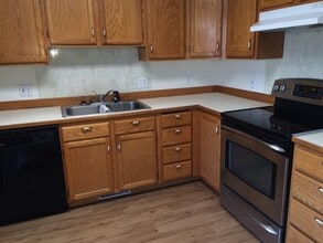317 5th Ave SE in Ephrata, WA - Building Photo - Building Photo