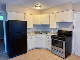 2114 Smith Ave in Danville, IL - Building Photo