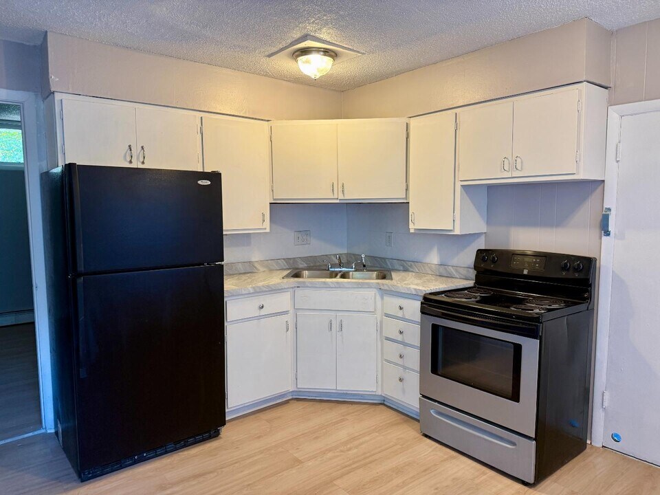 2114 Smith Ave in Danville, IL - Building Photo