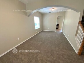 2235 Roanoke Springs Dr in Ruskin, FL - Building Photo - Building Photo