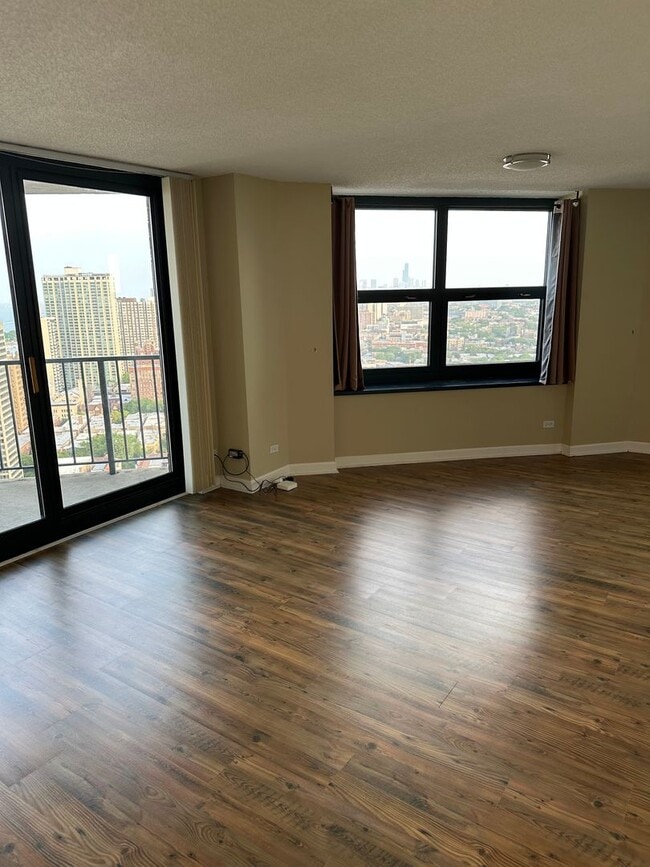 property at 3660 N Lake Shore Dr