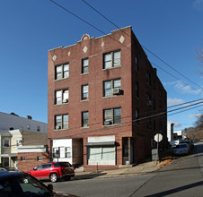 75 Lockwood Ave in Yonkers, NY - Building Photo - Building Photo