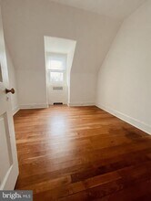 500 Manor House Ln in Willow Grove, PA - Building Photo - Building Photo