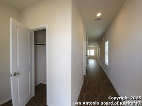 10402 Mcintosh in San Antonio, TX - Building Photo - Building Photo