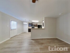 2902 Hypatia Meadow in San Antonio, TX - Building Photo - Building Photo