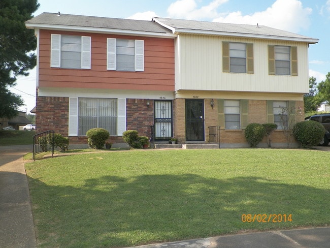 property at 5652 Hinton Pl