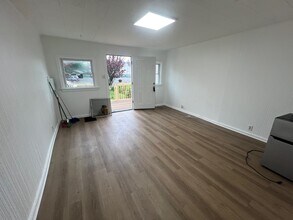 50 Herbert St in Red Bank, NJ - Building Photo - Building Photo