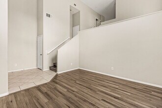 33640 Willow Haven Ln in Murrieta, CA - Foto de edificio - Building Photo