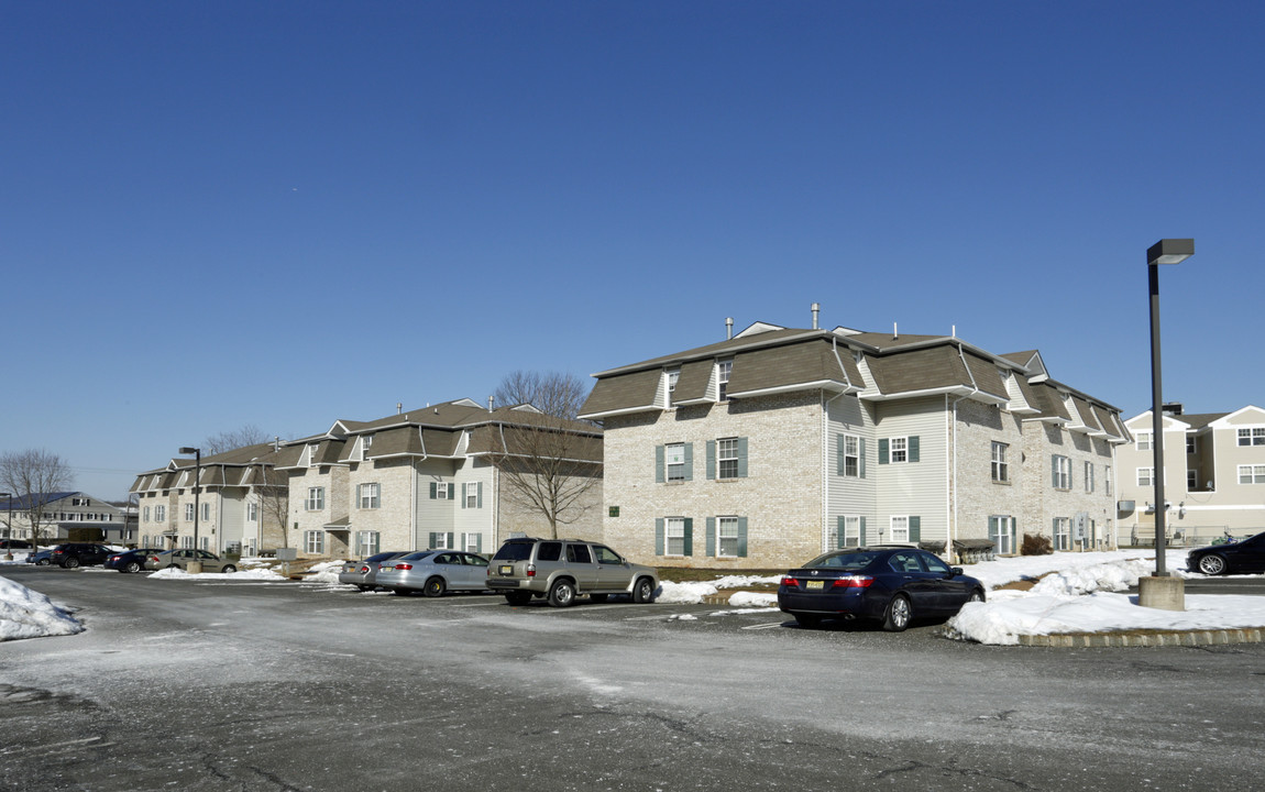 Spring Lake Village at New Bedford in Spring Lake, NJ - Building Photo