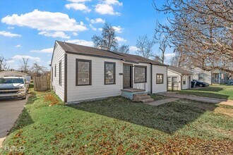 2400 Broadway Dr in Bossier City, LA - Building Photo - Building Photo