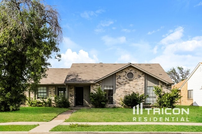 5705 Baker Dr