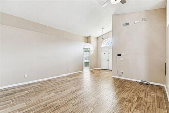 5705 Rywood Dr in Orlando, FL - Building Photo - Building Photo