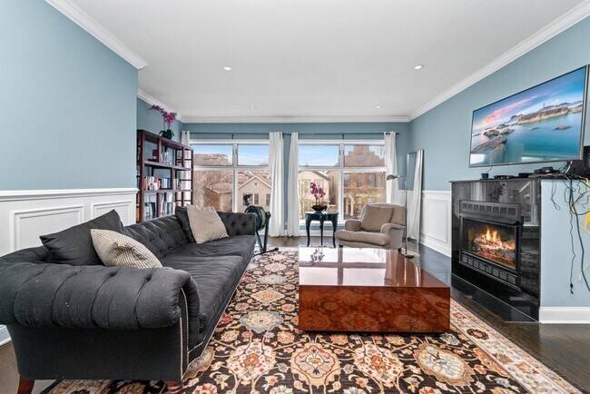 1321 N Bosworth Ave in Chicago, IL - Building Photo - Building Photo