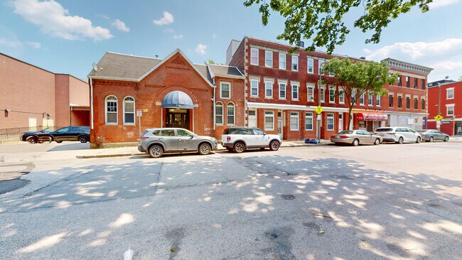 712 Shawmut Ave, Unit 1R in Boston, MA - Building Photo - Building Photo